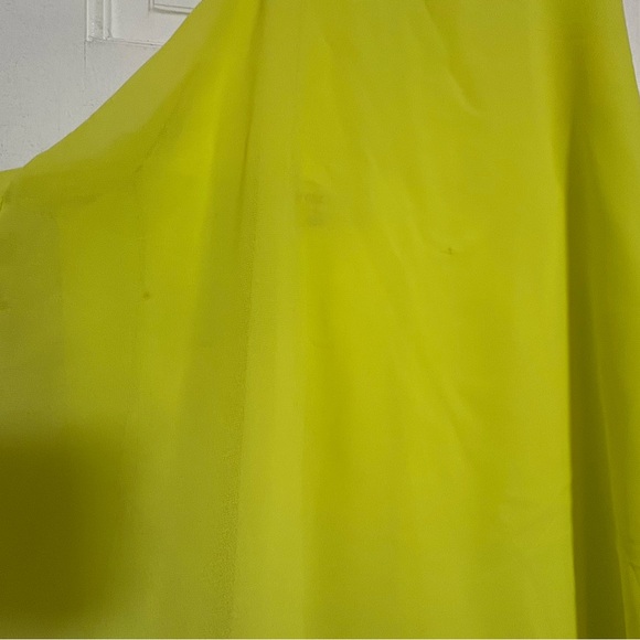 Women’s Twist Back Sleeveless Mini Dress - Picture 4 of 10